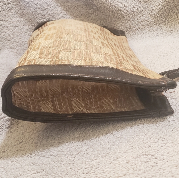 Esteem Lauder Rare Vintage Monogram and Leather Clutch - Picture 4 of 7